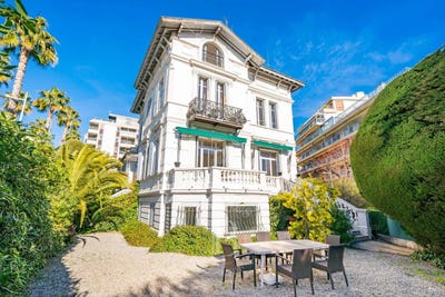 /international/fr/antibes-provence-alpes-cote-d-azur-310100280862/