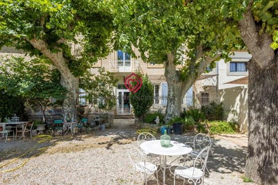 /international/fr/narbonne-languedoc-roussillon-310103589084/