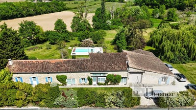 /international/fr/sigoules-et-flaugeac-aquitaine-310107450763/
