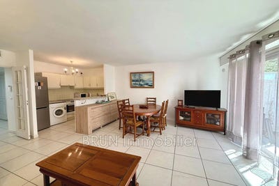 /international/fr/antibes-provence-alpes-cote-d-azur-310109150456/
