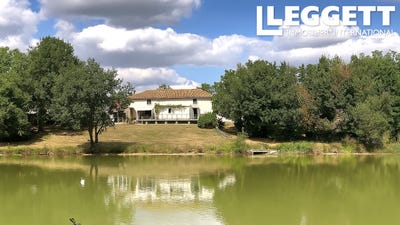/international/fr/le-vigeant-charente-310101881541/