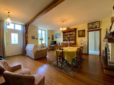 /international/fr/saint-genis-de-saintonge-charente-310104470005/