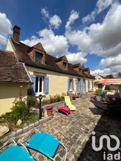 /international/fr/fontaine-la-gaillarde-burgundy-310105810411/