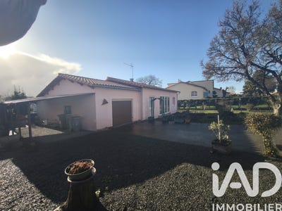 /international/fr/chauray-charente-310105071583/