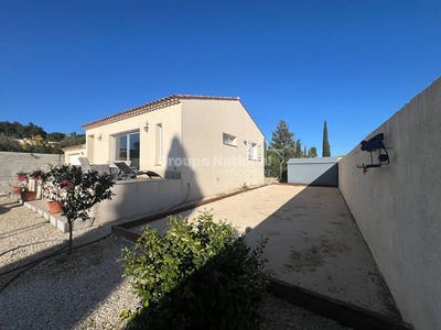 /international/fr/montfrin-languedoc-roussillon-310107430609/