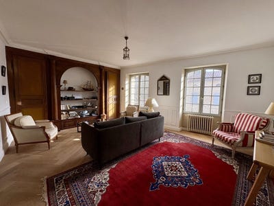 /international/fr/figeac-midi-pyrenees-310109097600/