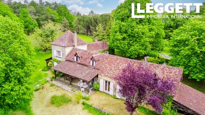 /international/fr/queyssac-aquitaine-310099610482/