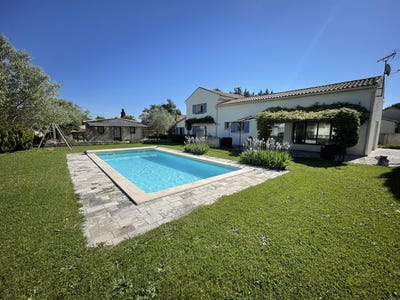 /international/fr/bagard-languedoc-roussillon-310100578652/?lang=de