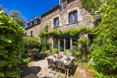 /international/fr/saint-briac-sur-mer-brittany-310106083117/