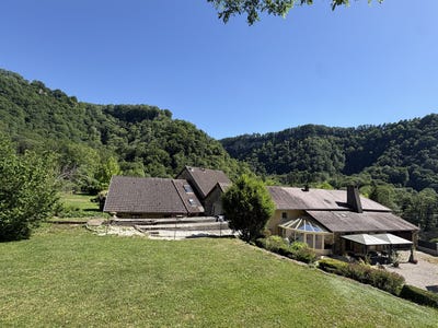 /international/fr/ladoye-sur-seille-franche-comte-310108792384/