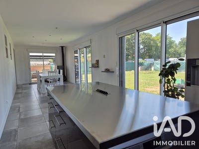 /international/fr/le-cellier-pays-de-la-loire-310108950446/
