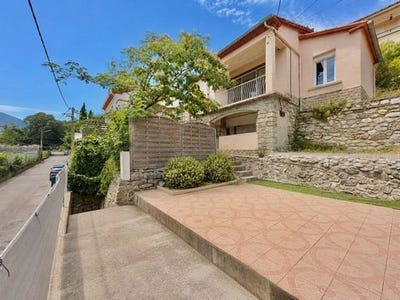 /international/fr/amelie-les-bains-palalda-languedoc-roussillon-310109079785/?lang=it