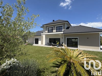 /international/fr/pau-rhone-310099835572/
