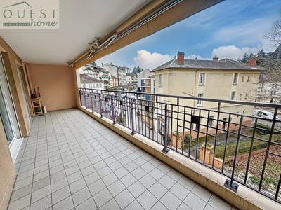 /international/fr/charbonnieres-les-bains-rhone-120096145149/