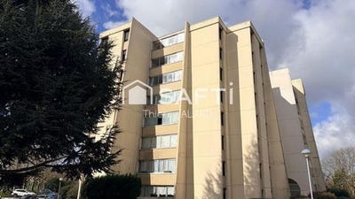 /international/fr/villiers-le-bel-ile-de-france-310108596072/