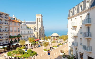 /international/fr/biarritz-aquitaine-310106591785/