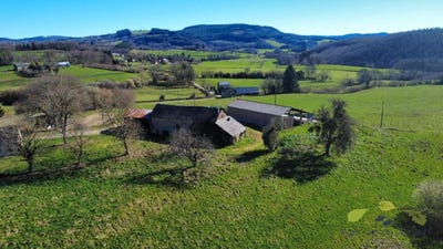 /international/fr/chamberet-limousin-310106682328/