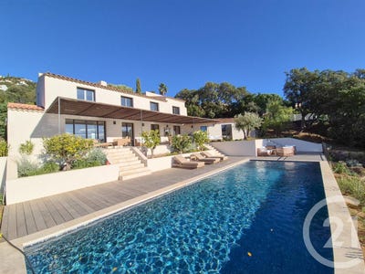 /international/fr/cavalaire-sur-mer-provence-alpes-cote-d-azur-310108429909/