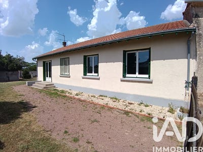 /international/fr/thouars-charente-310108403066/