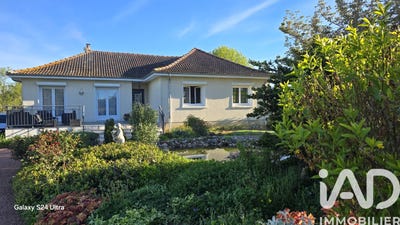 /international/fr/arpheuilles-centre-val-de-loire-310107410449/