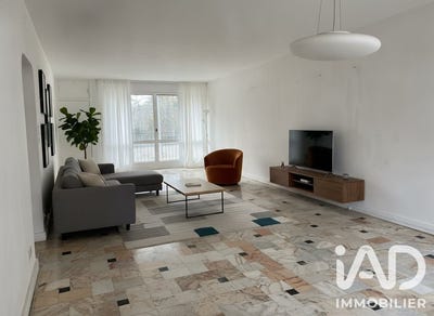 /international/fr/fontainebleau-ile-de-france-310105059578/
