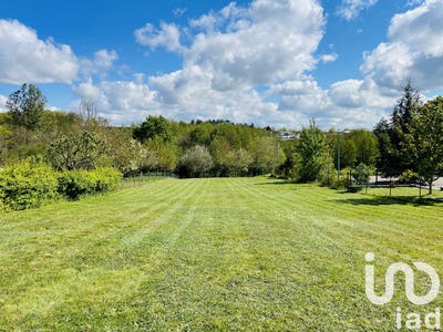 /international/fr/charentilly-centre-val-de-loire-310105761136/