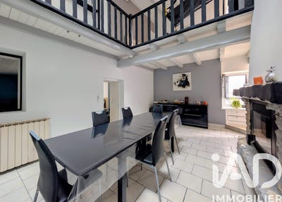 /international/fr/cire-d-aunis-charente-310108759546/