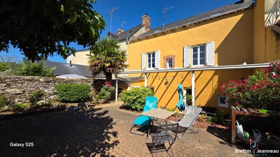 /international/fr/laval-pays-de-la-loire-310101087093/?lang=zh-cn