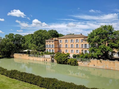 /international/fr/lambesc-hh-15376968-lambesc-provence-alpes-cote-d-azur-310100956501/