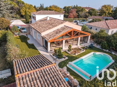 /international/fr/garons-languedoc-roussillon-310108154814/