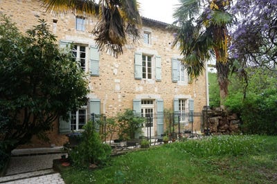 /international/fr/nontron-aquitaine-310099623407/?lang=zh-tw