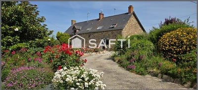 /international/fr/martigne-ferchaud-brittany-310106520973/