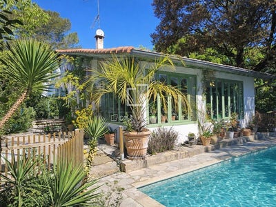 /international/fr/castelnau-le-lez-languedoc-roussillon-310107295493/