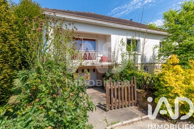 /international/fr/lorris-centre-val-de-loire-310107675948/