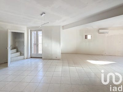 /international/fr/montagnac-auvergne-310106991847/