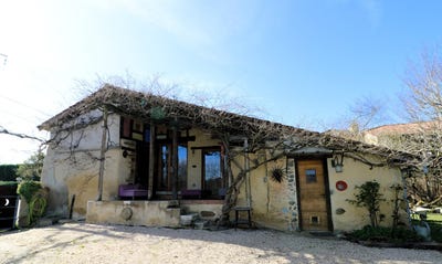 /international/fr/saint-jean-le-comtal-midi-pyrenees-310108596664/