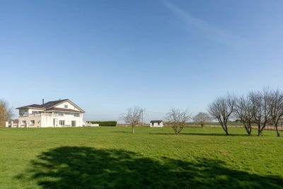 /international/fr/mionnay-rhone-310107968992/