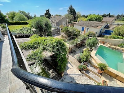 /international/fr/serignan-du-comtat-provence-alpes-cote-d-azur-310100081802/