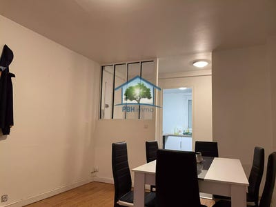 /international/fr/saint-chamond-centre-val-de-loire-310106189852/