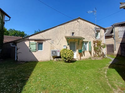 /international/fr/civaux-charente-310107474506/