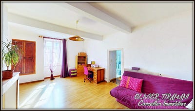 /international/fr/pezens-languedoc-roussillon-310106798860/
