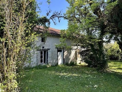 /international/fr/salles-lavalette-charente-310101515384/?lang=it