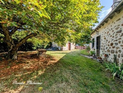 /international/fr/anglards-de-salers-auvergne-310101380000/?lang=en