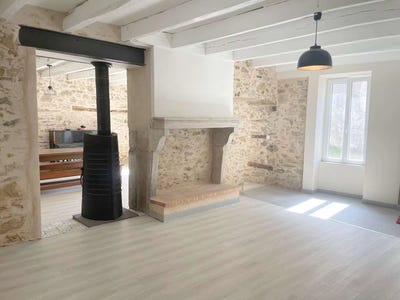 /international/fr/la-tardiere-pays-de-la-loire-310100113023/