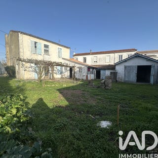 /international/fr/etaules-charente-310105989269/