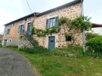/international/fr/saint-clement-auvergne-310108128233/