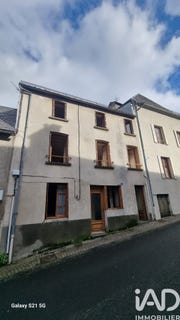/international/fr/tauves-auvergne-310106854045/
