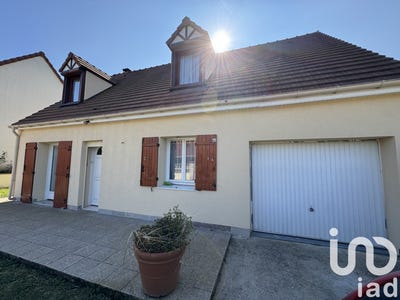 /international/fr/nesles-la-montagne-picardie-310103664467/