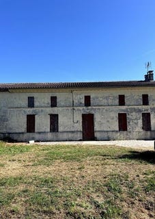 /international/fr/val-de-virvee-aquitaine-120094742436/