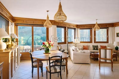 /international/fr/chatel-ardennes-310103351135/